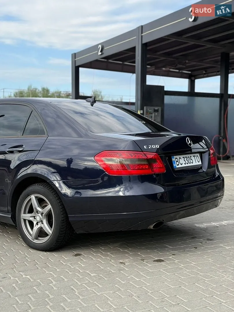 2011 Mercedes-Benz E-klasse - мініатюра 12
