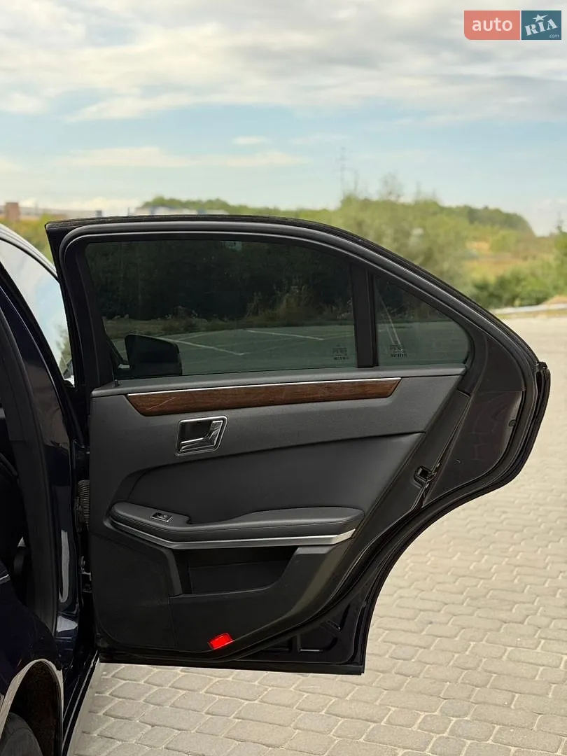 2011 Mercedes-Benz E-klasse - мініатюра 23