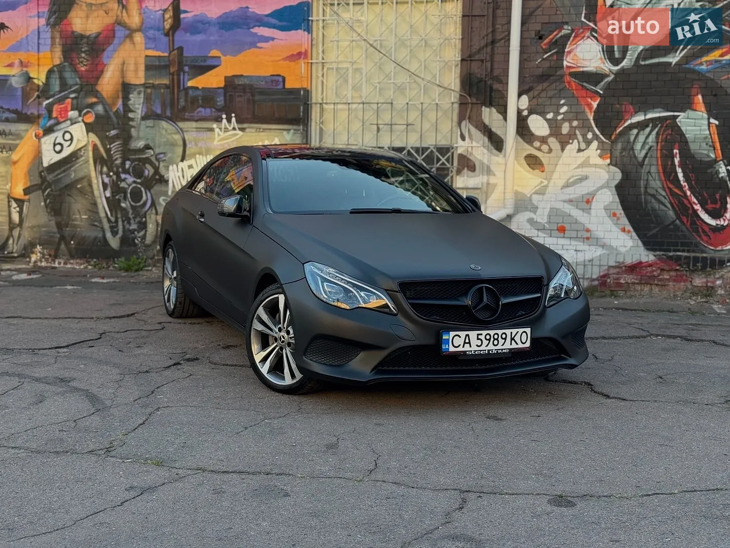 2016 Mercedes-Benz E-klasse - фото 1
