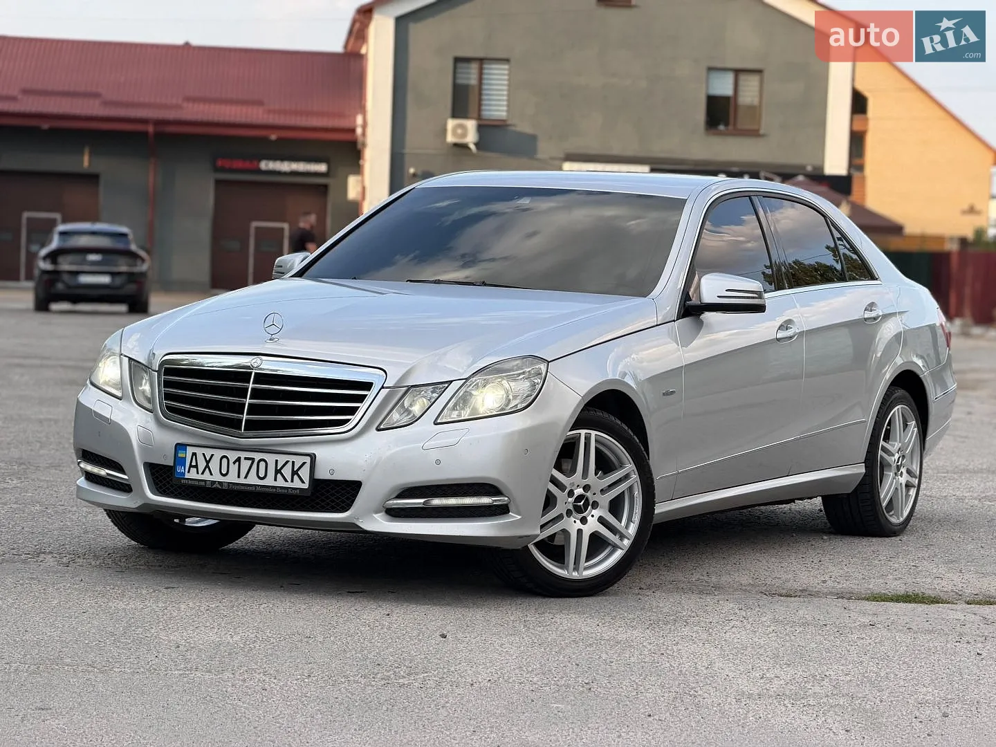 2011 Mercedes-Benz E-klasse - мініатюра 2