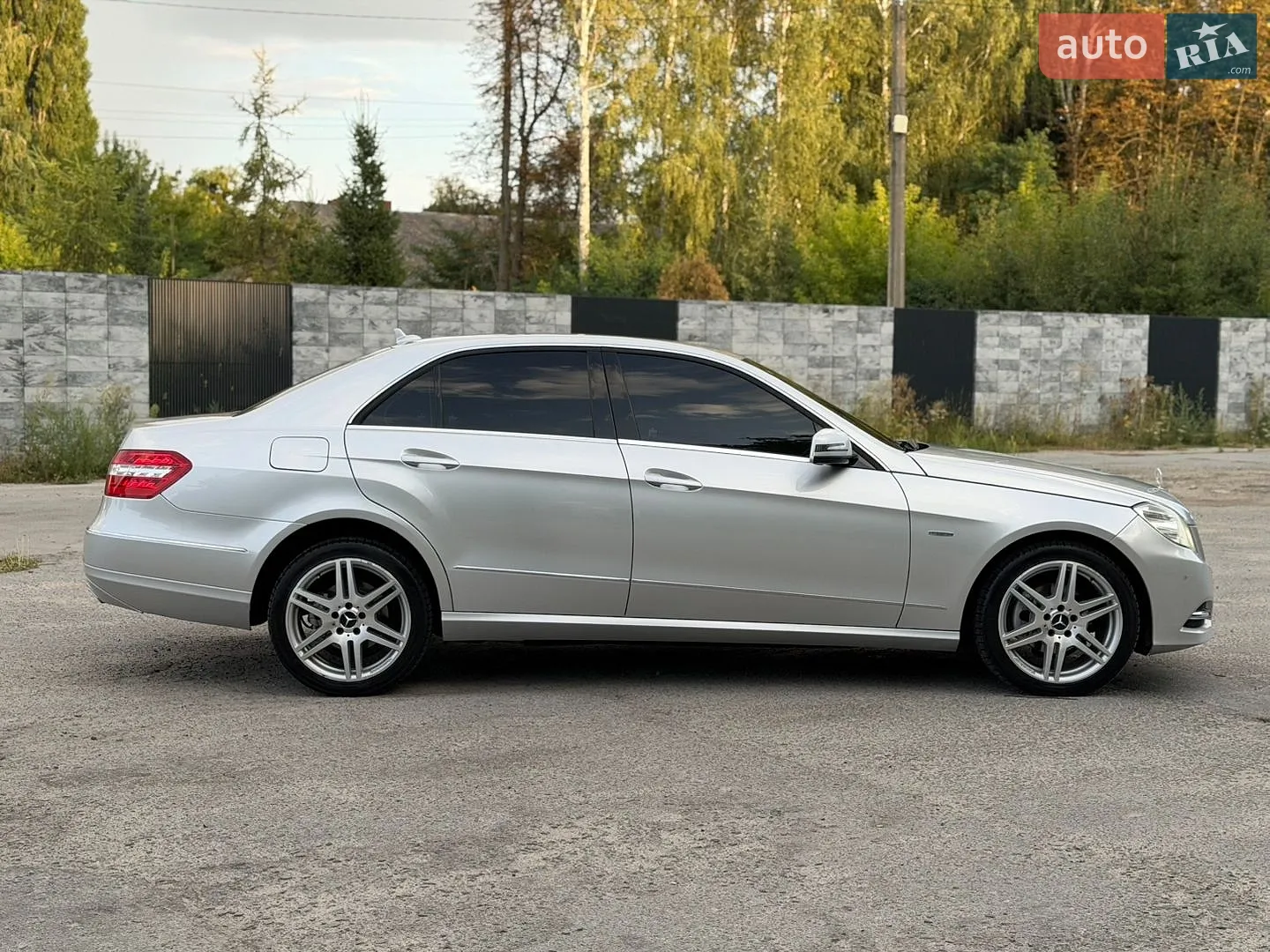 2011 Mercedes-Benz E-klasse - мініатюра 7