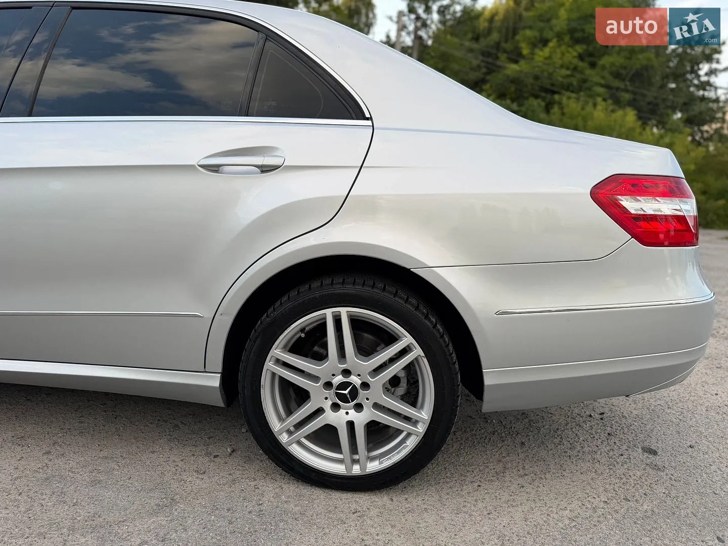 2011 Mercedes-Benz E-klasse - мініатюра 24