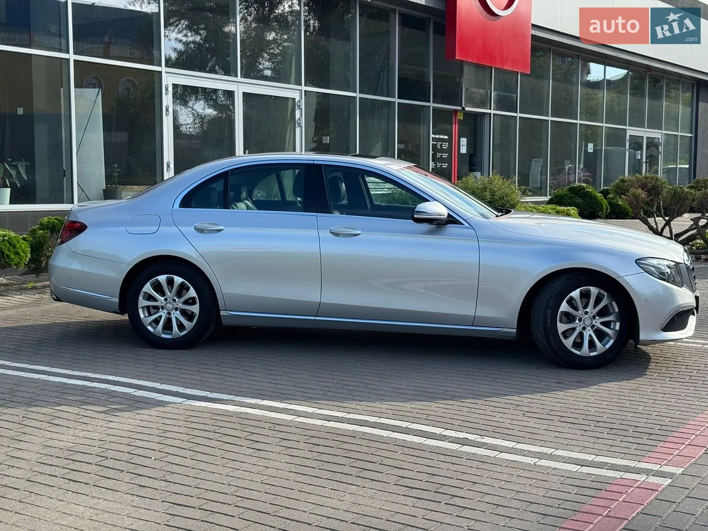 2016 Mercedes-Benz E-klasse - мініатюра 4