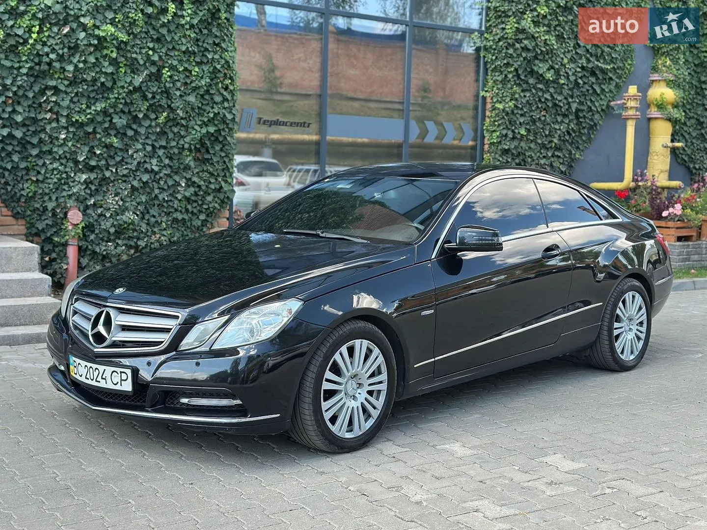 2011 Mercedes-Benz E-klasse - мініатюра 2
