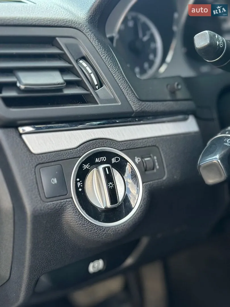 2011 Mercedes-Benz E-klasse - мініатюра 20