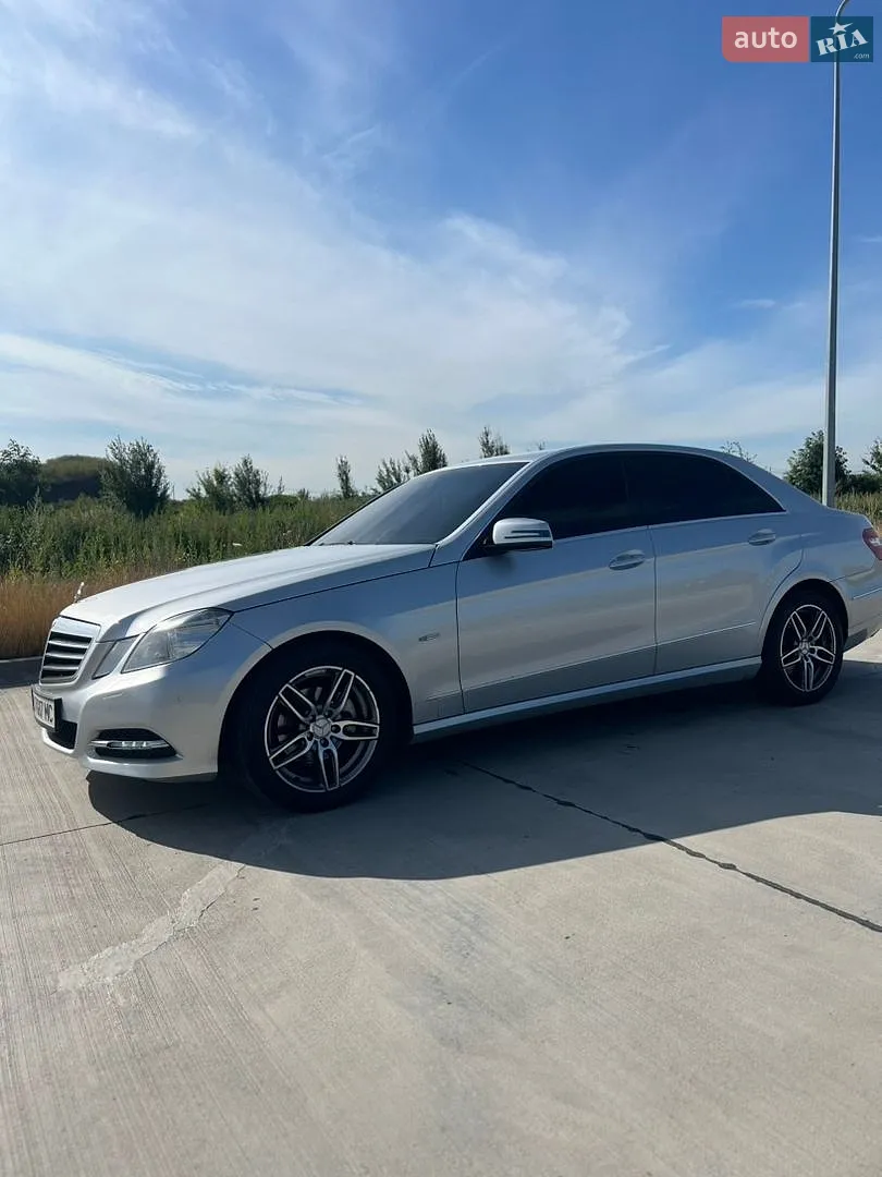 2012 Mercedes-Benz E-klasse - мініатюра 11