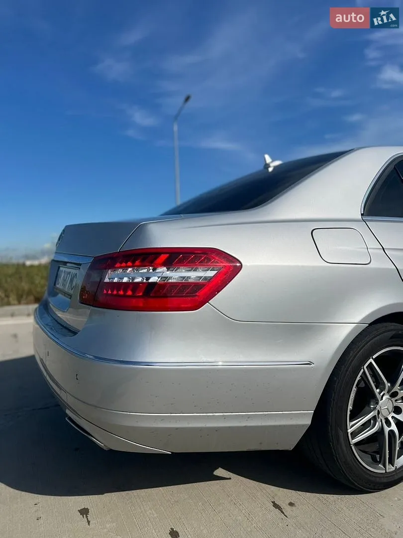 2012 Mercedes-Benz E-klasse - мініатюра 24