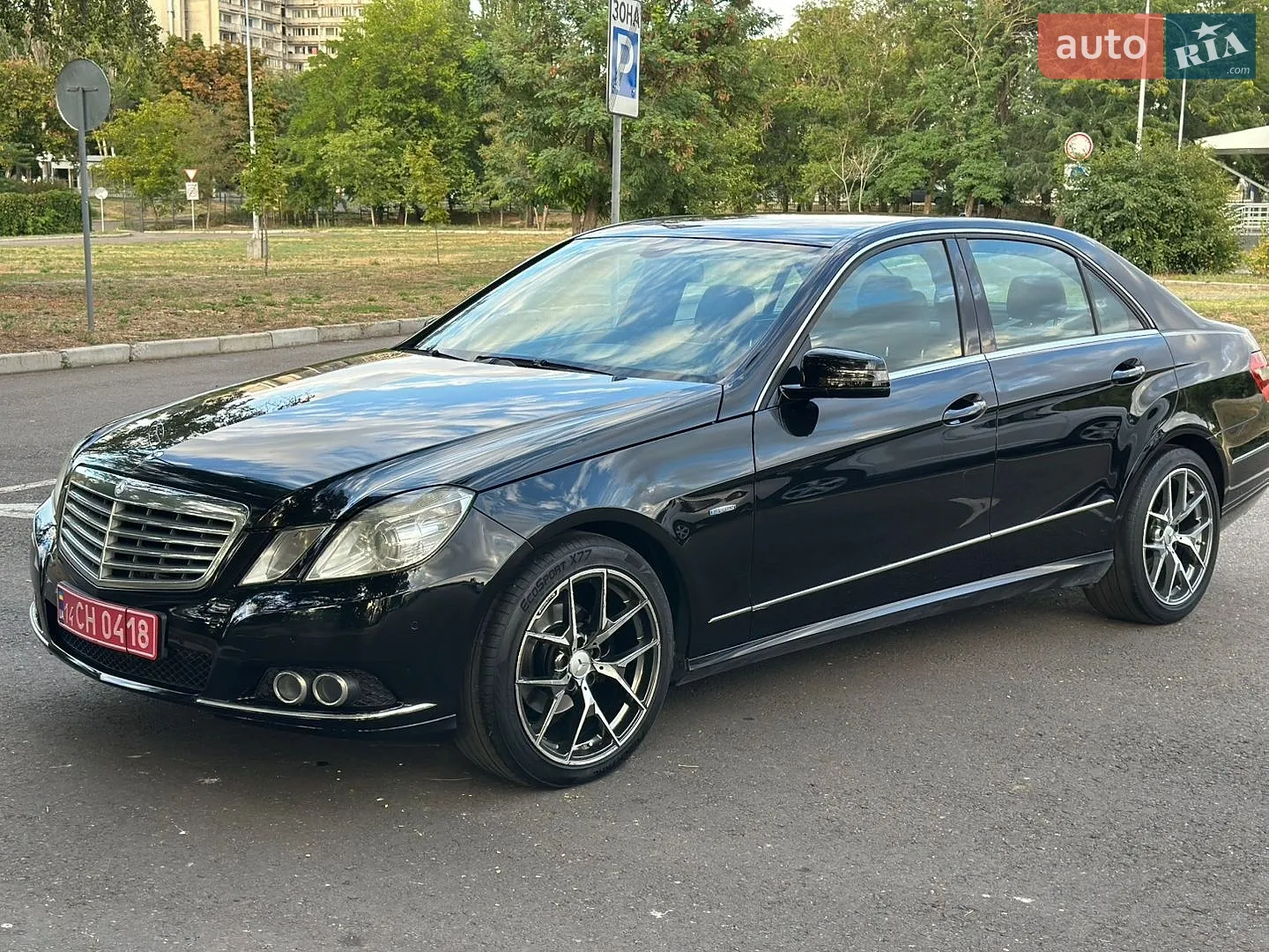 2010 Mercedes-Benz E-klasse - фото 1