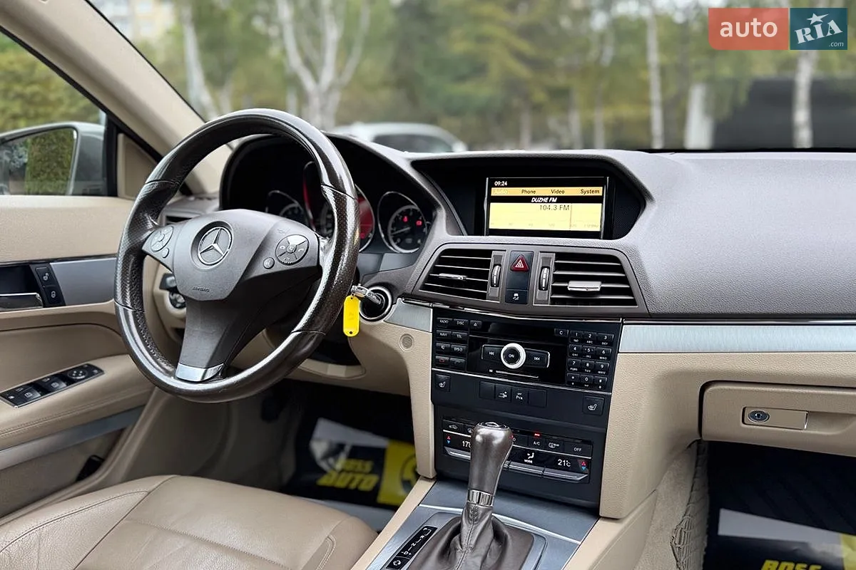 2010 Mercedes-Benz E-klasse - мініатюра 11