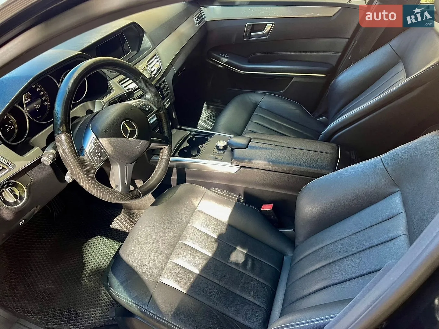 2013 Mercedes-Benz E-klasse - мініатюра 8