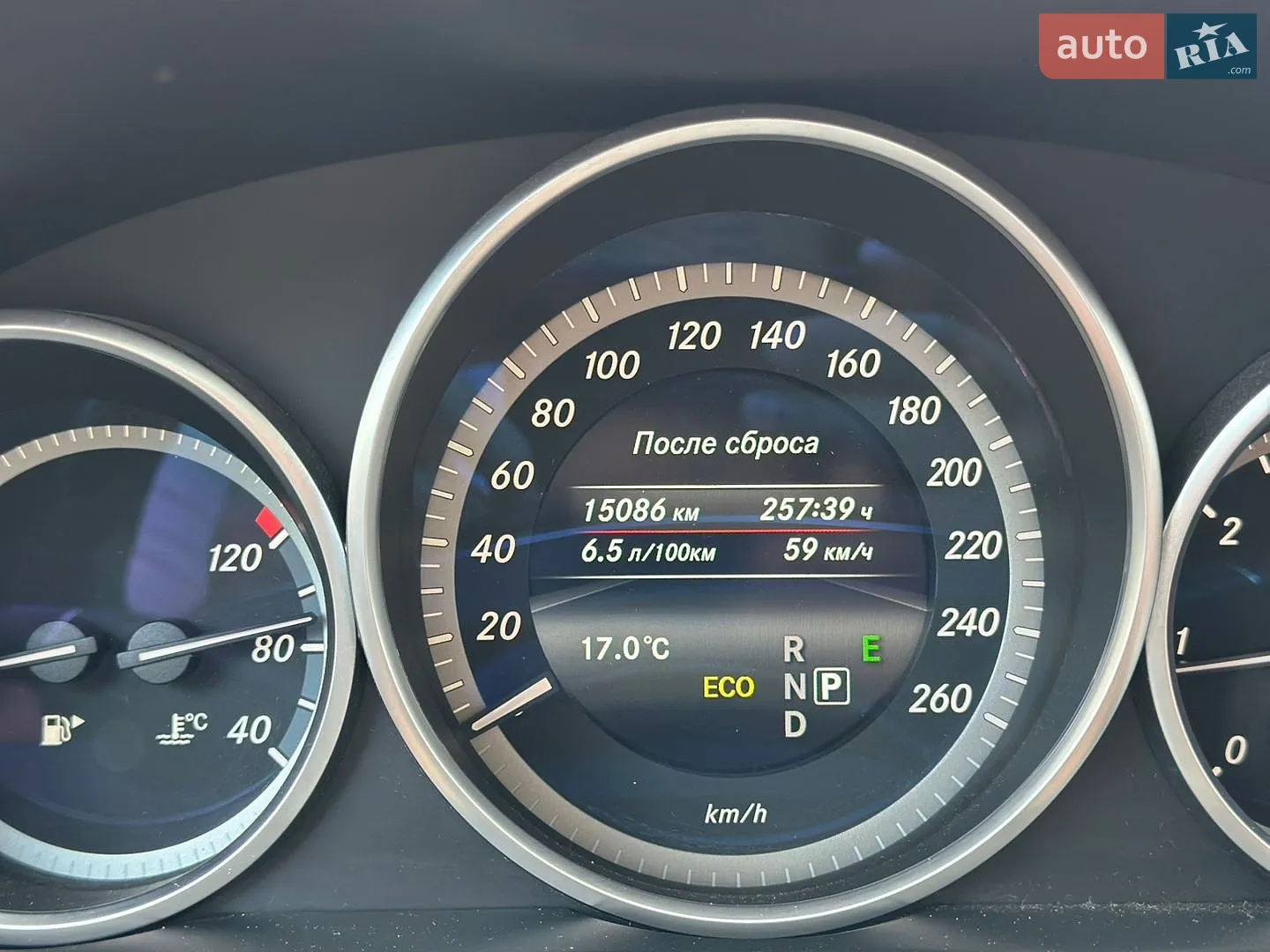 2015 Mercedes-Benz E-klasse - мініатюра 31