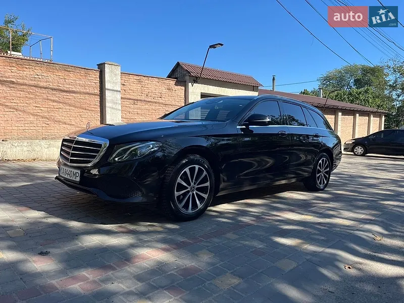 Mercedes-Benz E-Class 2016