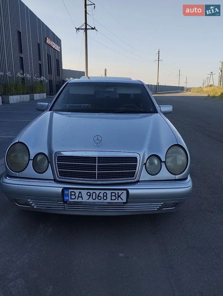 Mercedes-Benz E-Class 1997