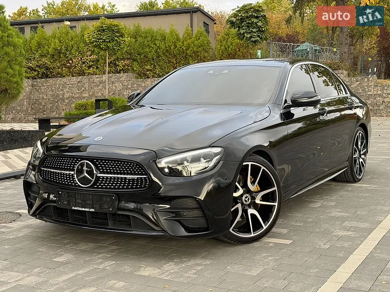 Mercedes-Benz E-Class 2021