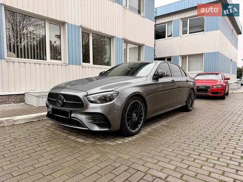 Mercedes-Benz E-Class