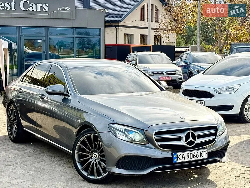 Mercedes-Benz E-Class