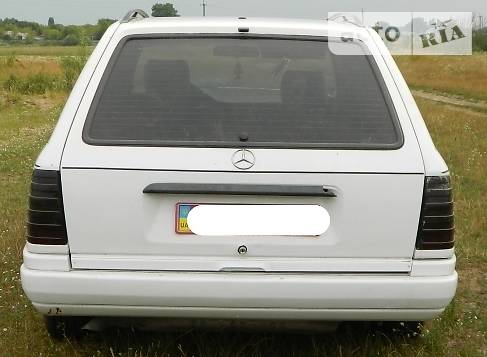 Універсал Mercedes-Benz E-Class 1989 в Броварах