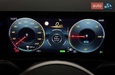 Хэтчбек Mercedes-Benz EQA 2021 в 