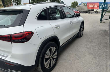 Хетчбек Mercedes-Benz EQA 2021 в 
