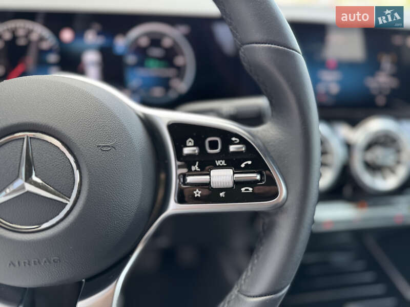 Хетчбек Mercedes-Benz EQA 2023 в Києві