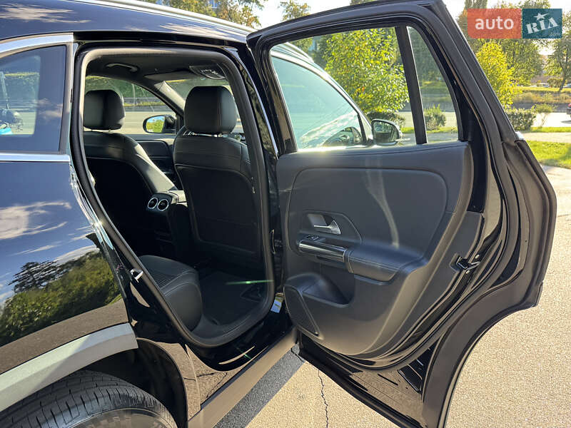 Хэтчбек Mercedes-Benz EQA 2021 в Киеве