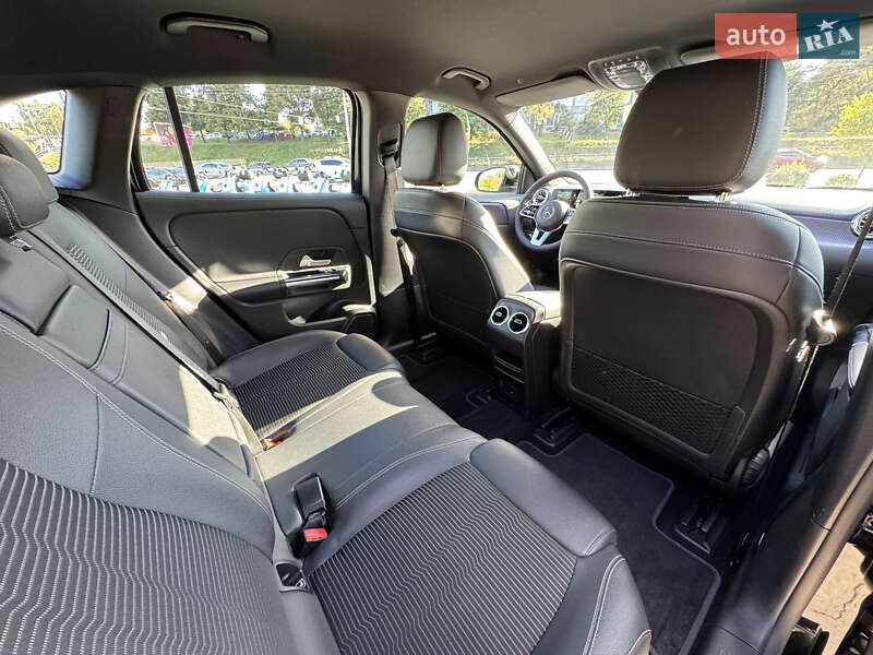 Хэтчбек Mercedes-Benz EQA 2021 в Киеве