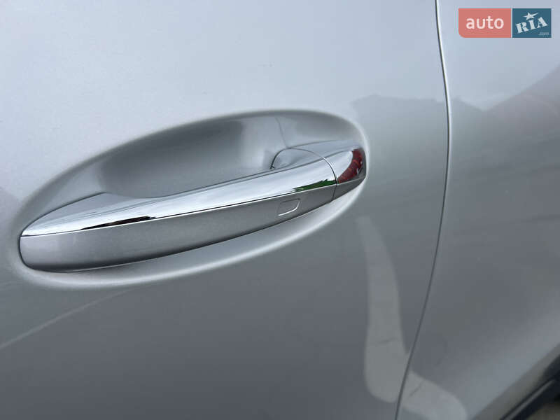 Хэтчбек Mercedes-Benz EQA 2023 в Киеве