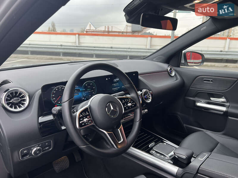 Хэтчбек Mercedes-Benz EQA 2023 в Киеве