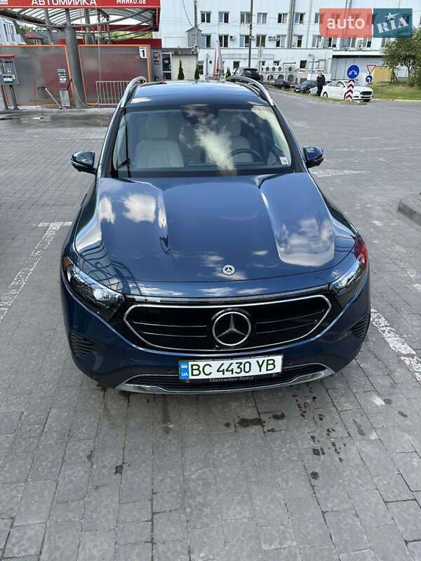 Mercedes-Benz EQB 2022