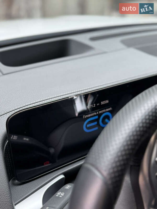 Позашляховик / Кросовер Mercedes-Benz EQB 2021 в Дніпрі