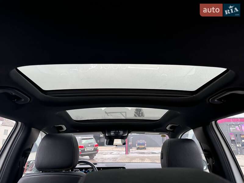 Внедорожник / Кроссовер Mercedes-Benz EQB 2021 в Львове