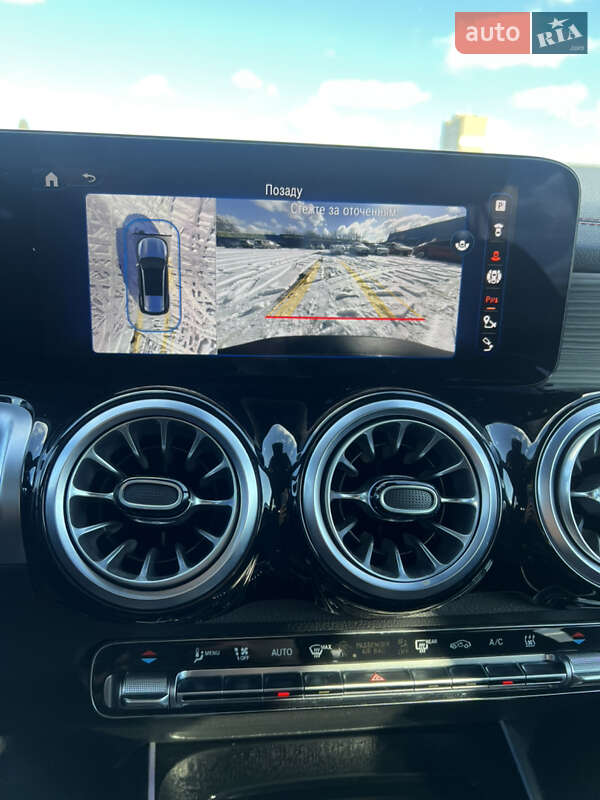 Внедорожник / Кроссовер Mercedes-Benz EQB 2024 в Киеве