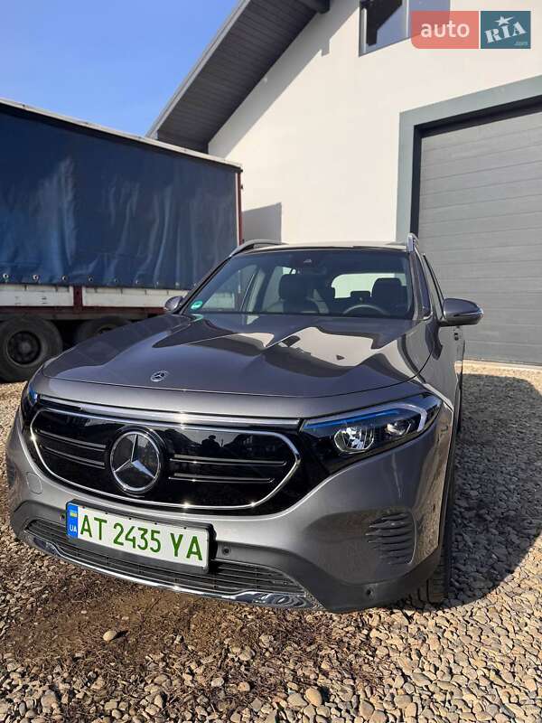 Внедорожник / Кроссовер Mercedes-Benz EQB 2023 в Косове