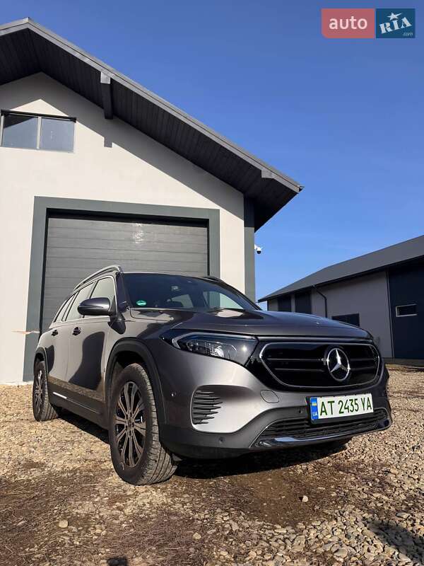 Внедорожник / Кроссовер Mercedes-Benz EQB 2023 в Косове