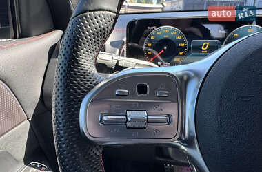 Позашляховик / Кросовер Mercedes-Benz EQB 2022 в 