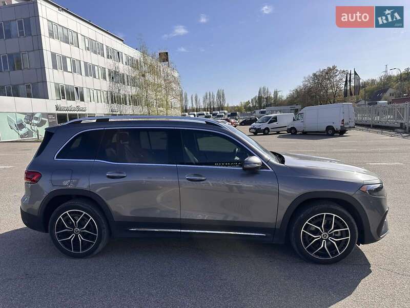 Позашляховик / Кросовер Mercedes-Benz EQB 2023 в Києві