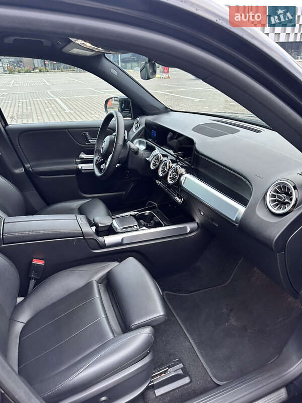Позашляховик / Кросовер Mercedes-Benz EQB 2022 в Одесі