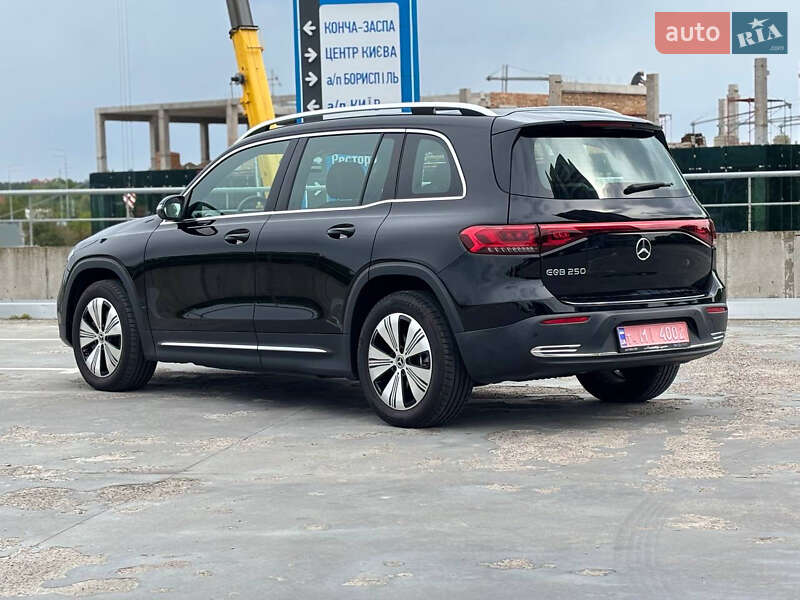Внедорожник / Кроссовер Mercedes-Benz EQB 2023 в Киеве