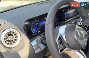 Внедорожник / Кроссовер Mercedes-Benz EQB 2024 в 