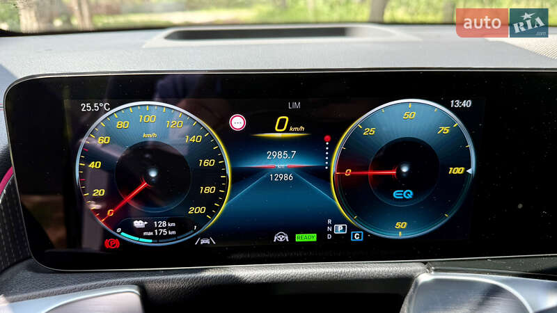 Позашляховик / Кросовер Mercedes-Benz EQB 2023 в Києві