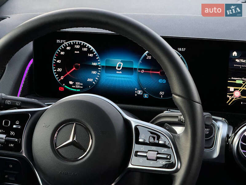 Внедорожник / Кроссовер Mercedes-Benz EQB 2023 в Киеве