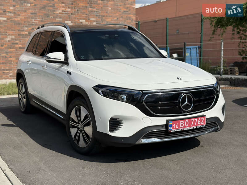 Mercedes-Benz EQB 2022