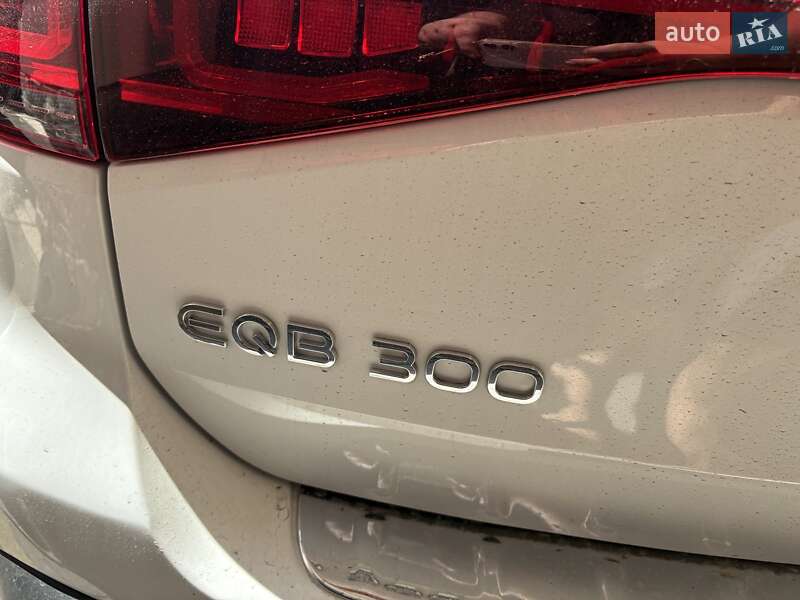 Внедорожник / Кроссовер Mercedes-Benz EQB 2023 в Львове