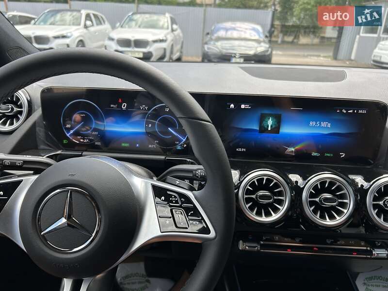 Позашляховик / Кросовер Mercedes-Benz EQB 2024 в Одесі