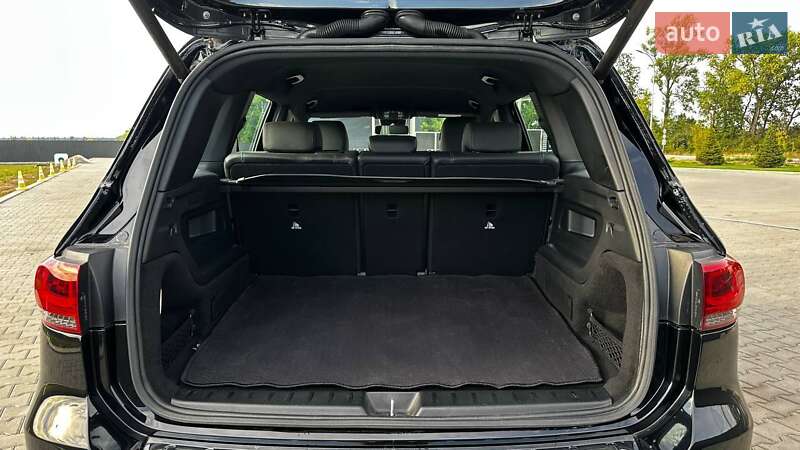 Позашляховик / Кросовер Mercedes-Benz EQB 2023 в Києві