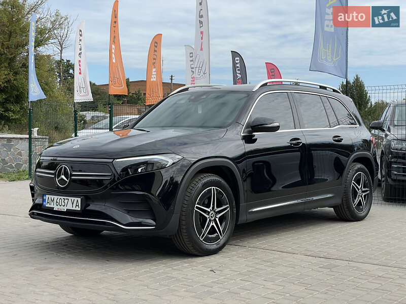 Mercedes-Benz EQB 2023