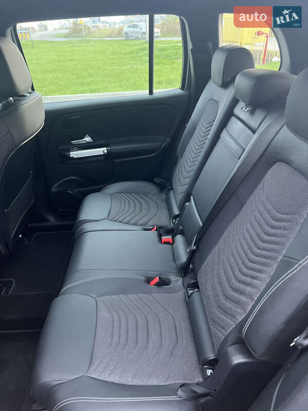 Позашляховик / Кросовер Mercedes-Benz EQB 2024 в Турці