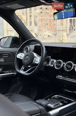 Позашляховик / Кросовер Mercedes-Benz EQB 2022 в 