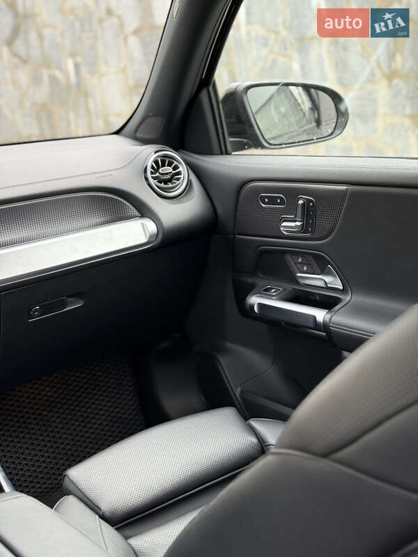 Внедорожник / Кроссовер Mercedes-Benz EQB 2022 в Киеве