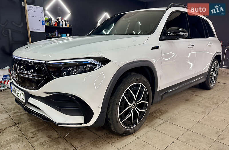 Внедорожник / Кроссовер Mercedes-Benz EQB 2022 в Киеве